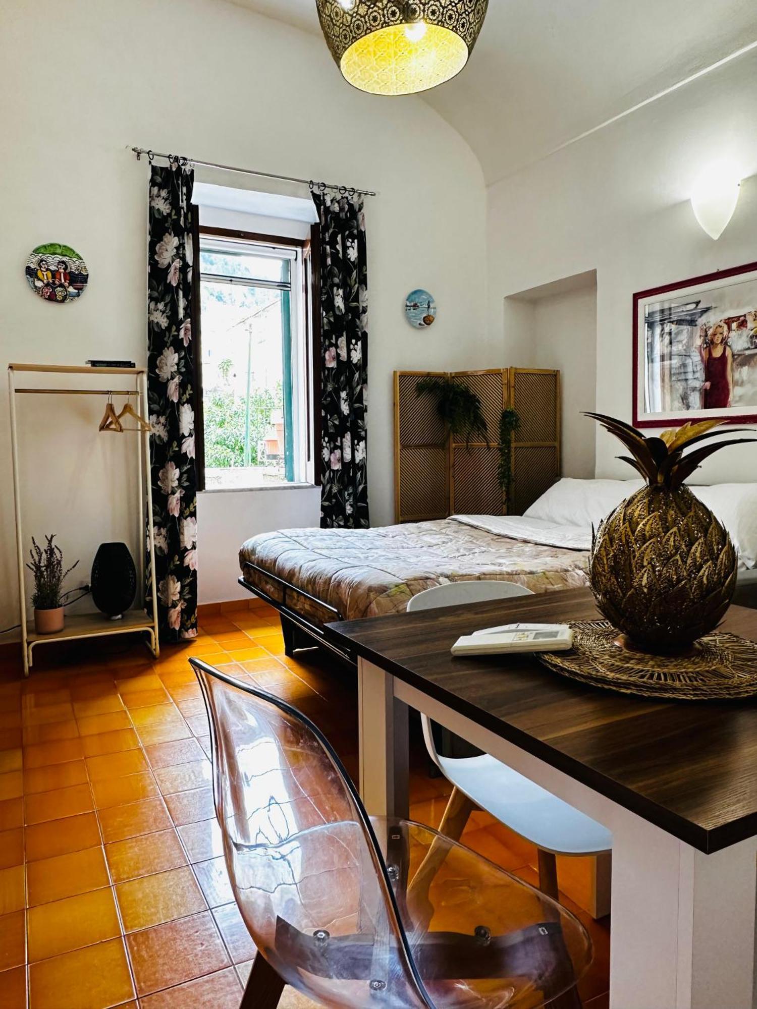Casa Viggiano In The Heart Of Amalfi Lägenhet Exteriör bild